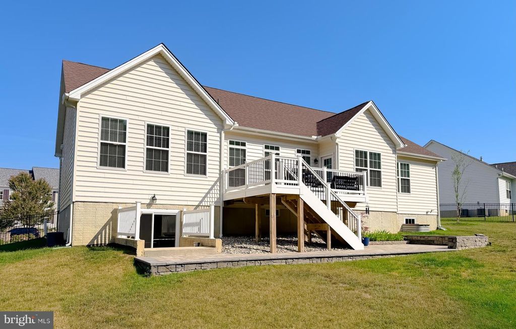 Image 39 of property listing at 45550 HAVENRIDGE ST, California, MD 20619