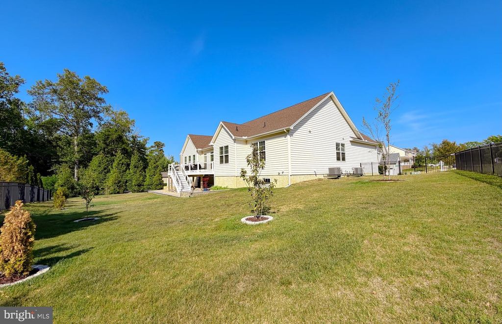 Image 41 of property listing at 45550 HAVENRIDGE ST, California, MD 20619