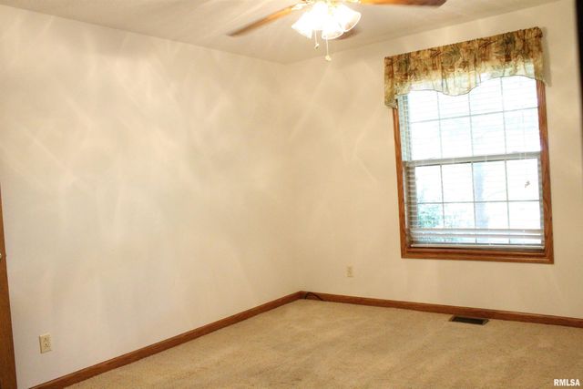 2800 Via Rosso St Unit 145, Springfield, IL 62703