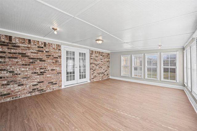 565 Park Center Boulevard, Saginaw, TX 76179