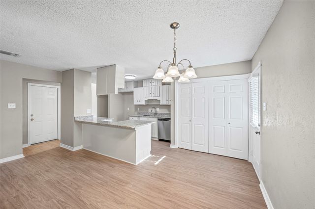 565 Park Center Boulevard, Saginaw, TX 76179