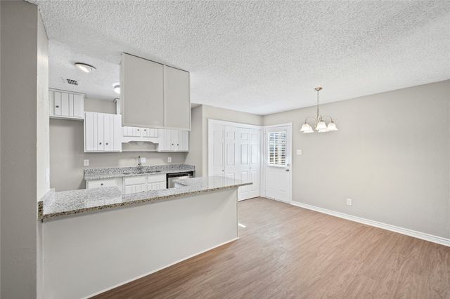 565 Park Center Boulevard, Saginaw, TX 76179