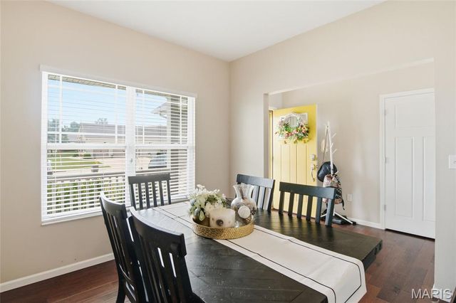 728 Longfellow Drive, O'fallon, IL 62269