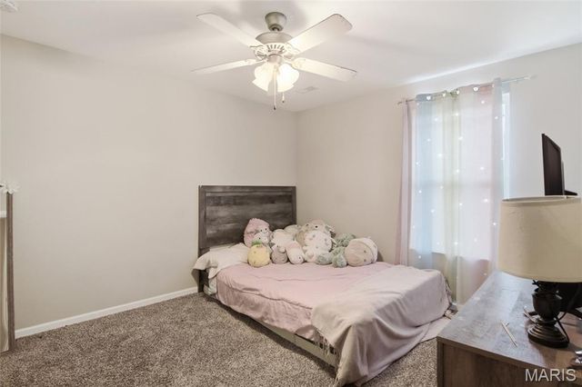 728 Longfellow Drive, O'fallon, IL 62269