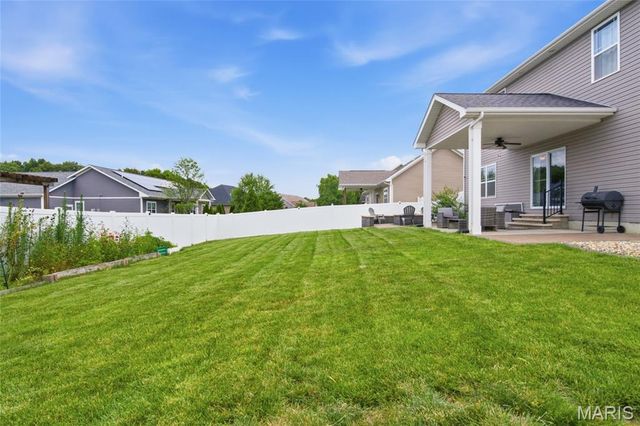 728 Longfellow Drive, O'fallon, IL 62269