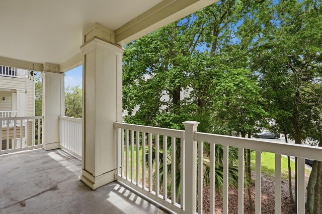 700 Daniel Ellis Drive 8207, Charleston, SC 29412