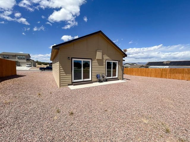198 High Meadows Dr, Florence, CO 81226