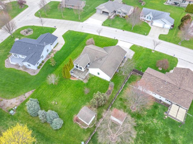 4916 White Fox DRIVE, Sheboygan, WI 53081