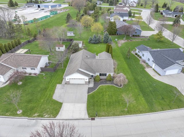 4916 White Fox DRIVE, Sheboygan, WI 53081