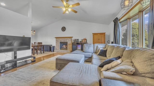 4916 White Fox DRIVE, Sheboygan, WI 53081