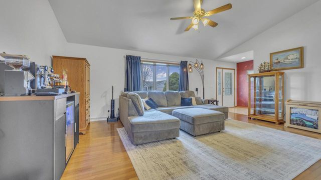 4916 White Fox DRIVE, Sheboygan, WI 53081