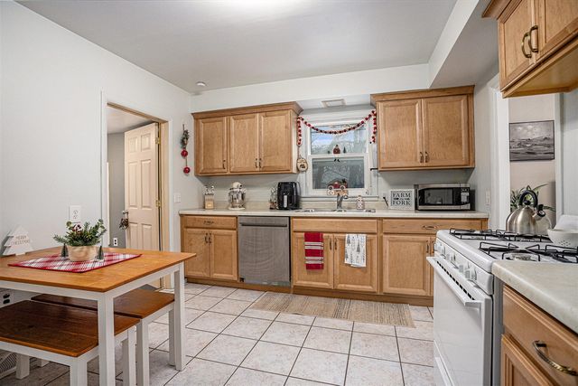 145 Van Armon Avenue, Battle Creek, MI 49017