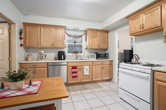 145 Van Armon Avenue, Battle Creek, MI 49017