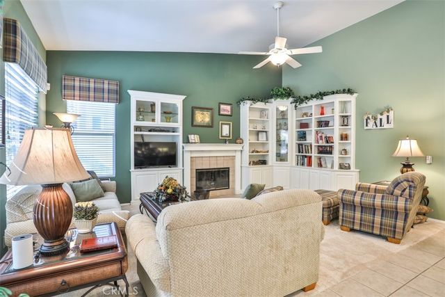 930 Mccall, Corona, CA 92881