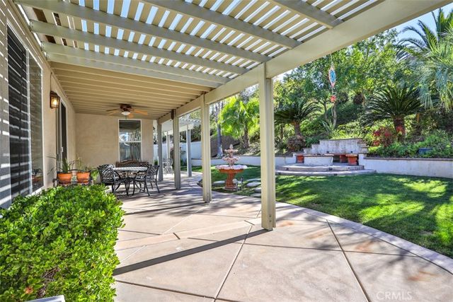 930 Mccall, Corona, CA 92881