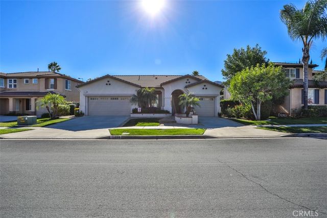 930 Mccall, Corona, CA 92881