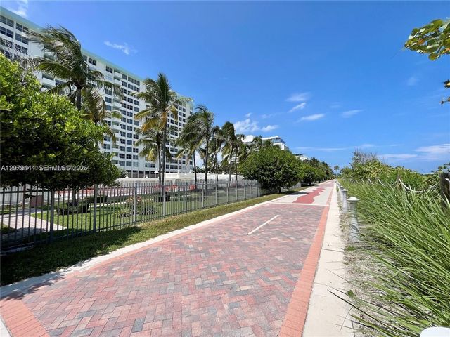 2899 Collins Avenue 1714, Miami Beach, FL 33140