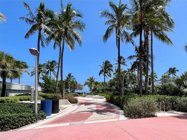 2899 Collins Avenue 1714, Miami Beach, FL 33140