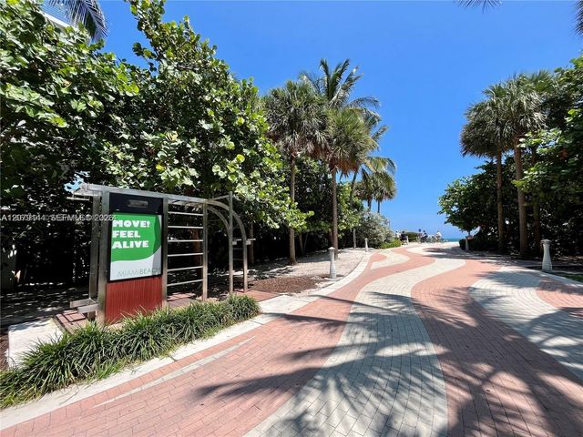 2899 Collins Avenue 1714, Miami Beach, FL 33140