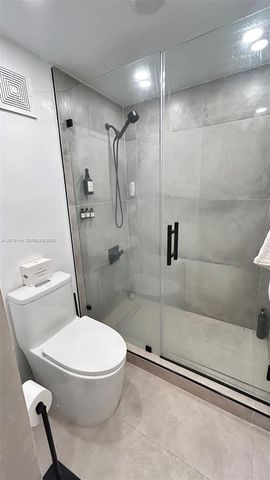 2899 Collins Avenue 1714, Miami Beach, FL 33140