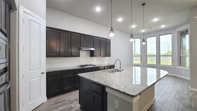 2003 Blackhawk Ridge Lane, Manvel, TX 77578
