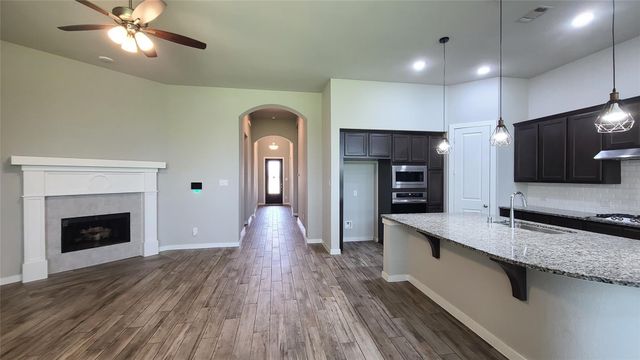 2003 Blackhawk Ridge Lane, Manvel, TX 77578