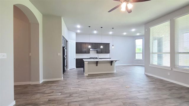 2003 Blackhawk Ridge Lane, Manvel, TX 77578