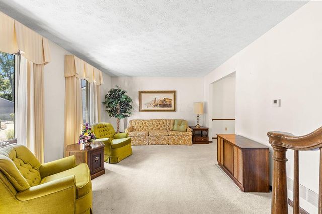 190 Bellefield Avenue, Westerville, OH 43081