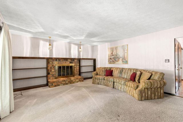 190 Bellefield Avenue, Westerville, OH 43081