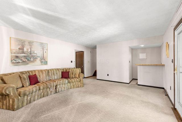 190 Bellefield Avenue, Westerville, OH 43081
