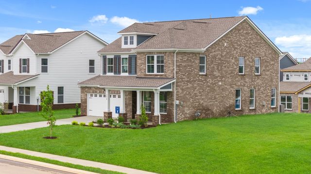 1321 Essem Drive, Murfreesboro, TN 37130