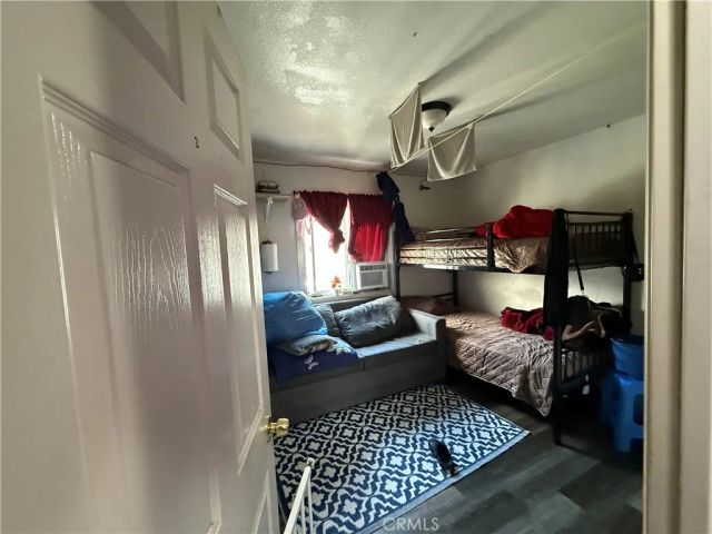 822 W 60th, Los Angeles, CA 90044