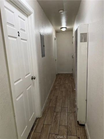 822 W 60th, Los Angeles, CA 90044