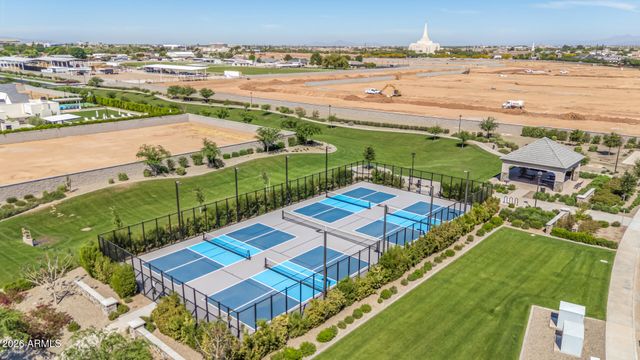 2595 E BLUE SAGE Road 101A, Gilbert, AZ 85297