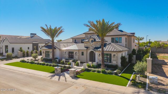 2595 E BLUE SAGE Road 101A, Gilbert, AZ 85297