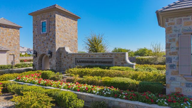 2595 E BLUE SAGE Road 101A, Gilbert, AZ 85297