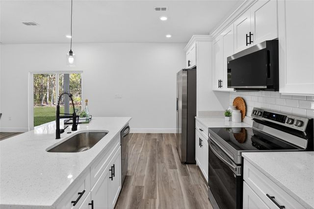 7545 N GALENA AVENUE, Citrus Springs, FL 34434