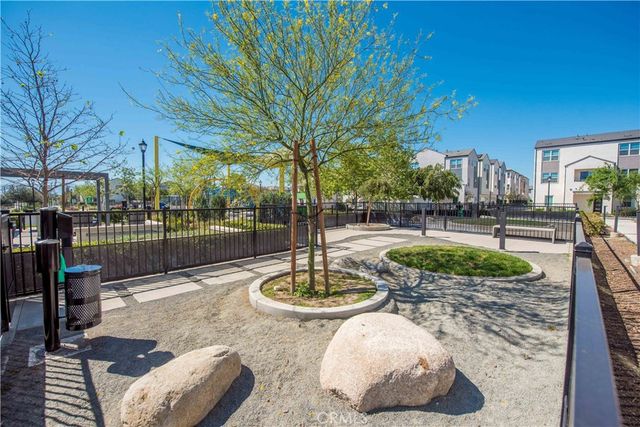 4460 S Forsyth Paseo, Ontario, CA 91762