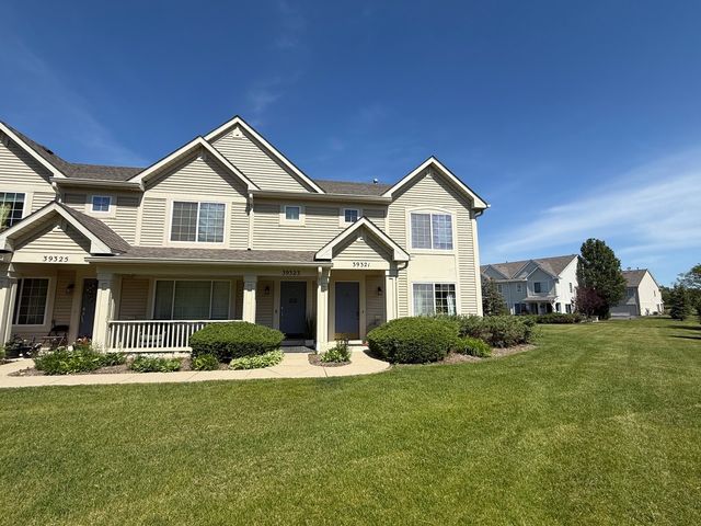 39321 N Melbourne Court, Beach Park, IL 60083