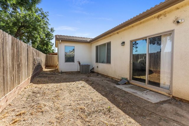 719 Beeler St, Stockton, CA 95204