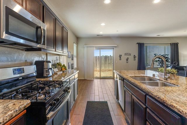 719 Beeler St, Stockton, CA 95204