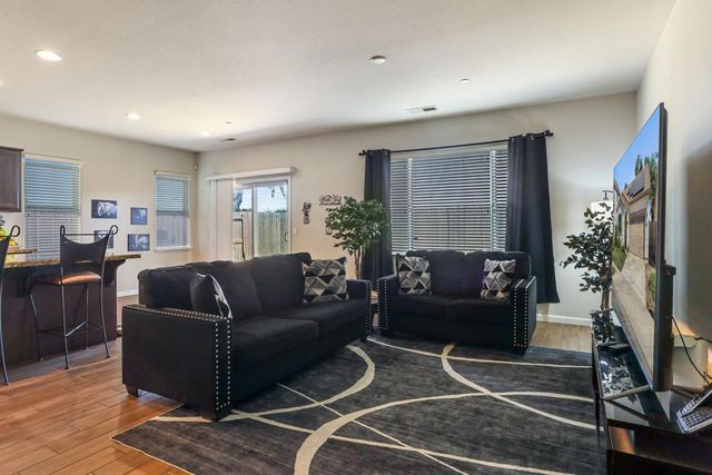 719 Beeler St, Stockton, CA 95204