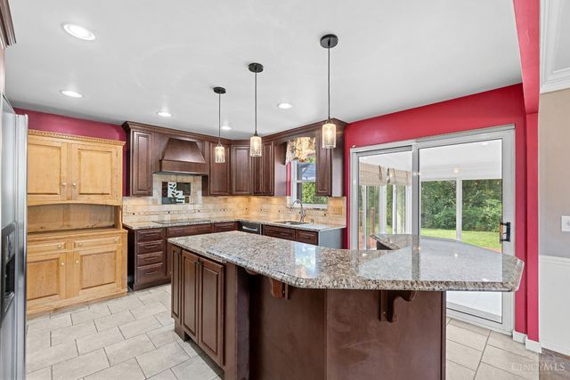 6334 Blueberry Hill Court, Green Twp, OH 45248