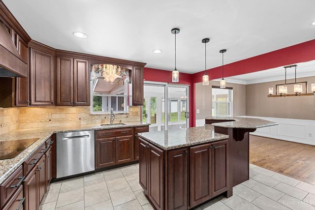 6334 Blueberry Hill Court, Green Twp, OH 45248