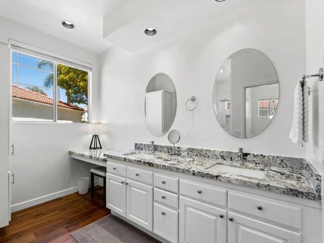 3355 Genoa Way 127, Oceanside, CA 92056