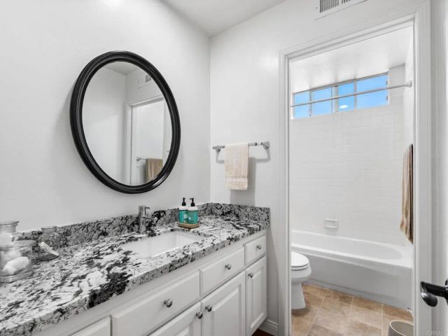 3355 Genoa Way 127, Oceanside, CA 92056