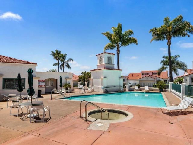 3355 Genoa Way 127, Oceanside, CA 92056