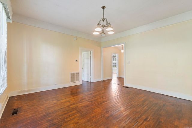 1800 W Short 17th Street, North Little Rock, AR 72114