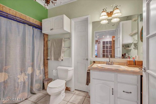 17 Meadowbrook Avenue, Rumson, NJ 07760