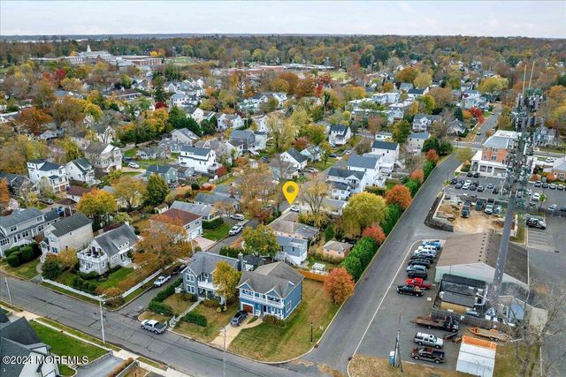 17 Meadowbrook Avenue, Rumson, NJ 07760